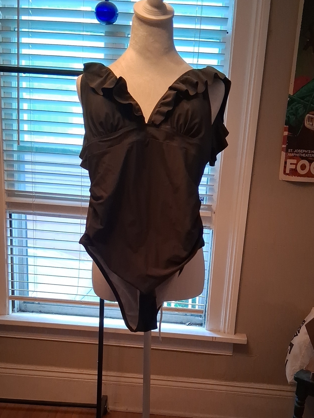 Cupshe Black Ruffled V-Neck One-Piece Bodysuit